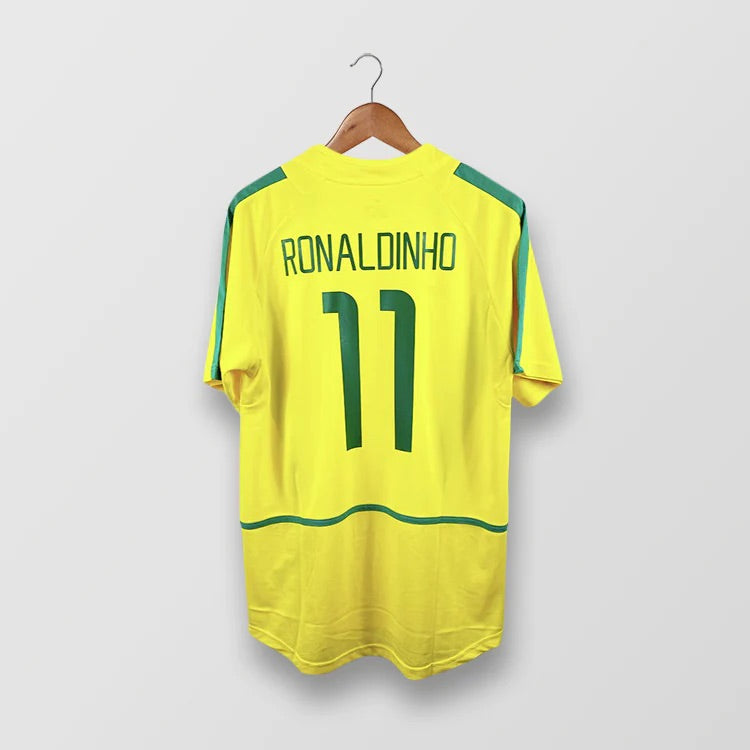 Brazil 2002 Home Retro Football Shirt Ronaldinho 11 – Soccer