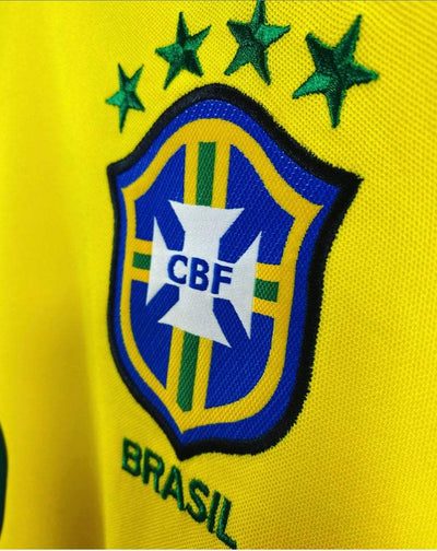 Brazil 1998 Home - Retro Football Shirt - Ronaldo 9